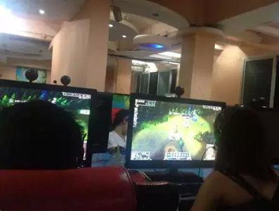 熊孩子的保證書：媽媽給我充點券，我就戒了LOL！