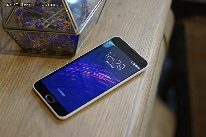 現(xiàn)貨發(fā)售無需搶購 魅藍(lán)Note2只要899元