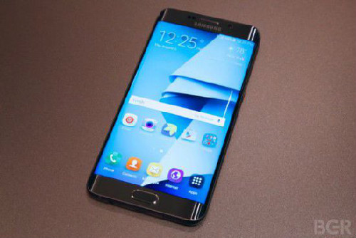 諜照顯示Galaxy S7旗艦機(jī)設(shè)計已經(jīng)經(jīng)過調(diào)整
