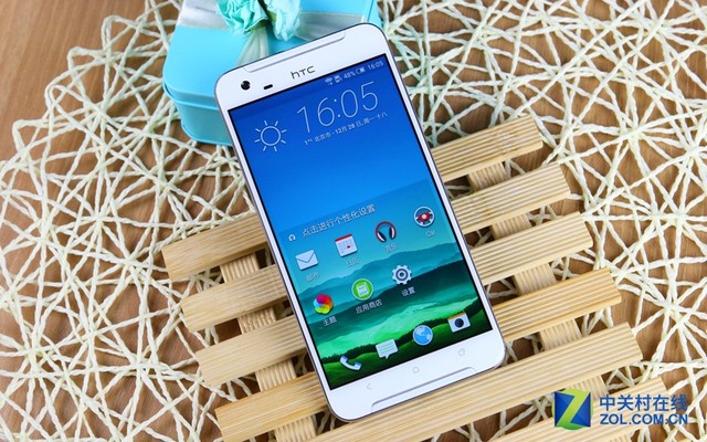 一部"靠譜"的金屬中端機(jī) HTC One X9評測 