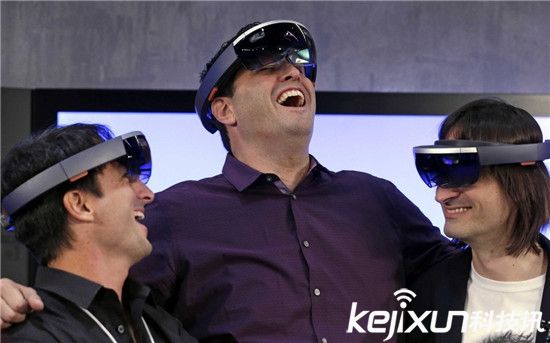 微軟因特爾加入VR大戰 虛擬現實諾亞方舟人滿為患！