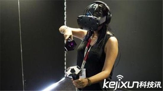 HTC vive史上最強？體驗極致虛擬現實！
