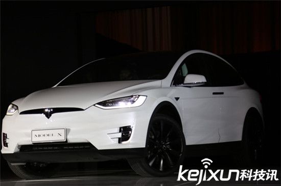 全球最快SUV 特斯拉Model X在京發(fā)布：鷹翼門成亮點