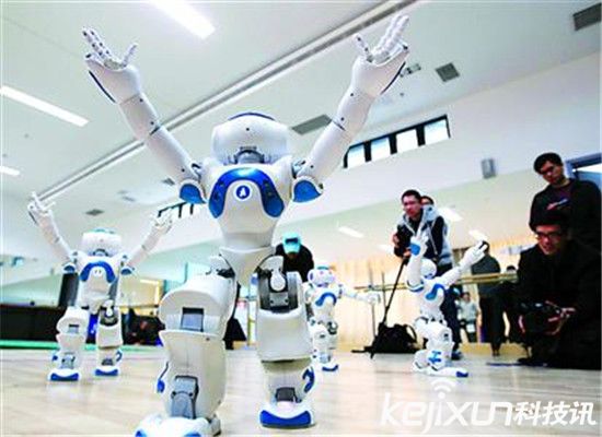 迪拜土豪真會(huì)玩：2017年機(jī)器人運(yùn)動(dòng)會(huì)你們快來！