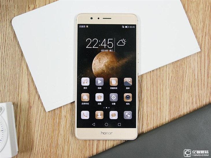 華為榮耀V8評測：極致科技集大成者 內(nèi)斗華為P9？
