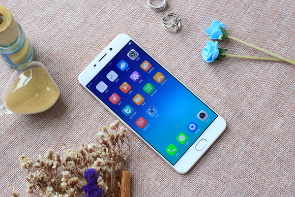 vivo Xplay5和OPPO R9哪個(gè)好看 外觀對(duì)比圖