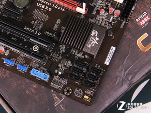 Kaveri次旗艦京東特價 7款A(yù)88X主板推薦 