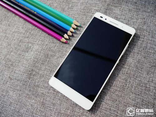 OPPO A59和華為榮耀7對(duì)比評(píng)測(cè)1