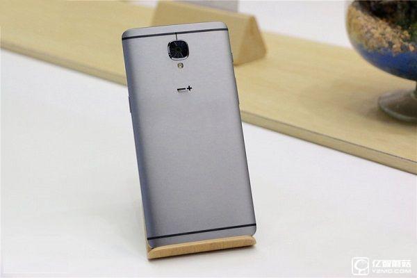 一加手機3和OPPO R9哪個好？一加3與OPPO R9區別對比