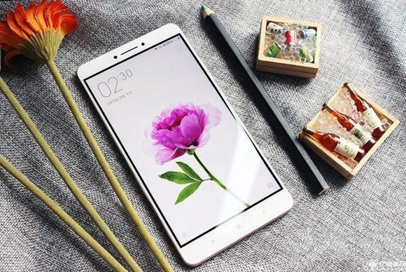 七夕送什么手機好？2016年七夕八款熱門時尚手機推薦