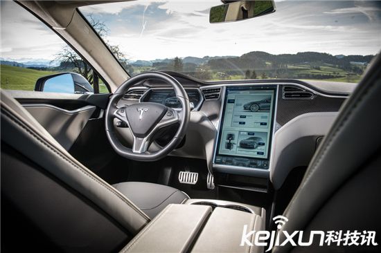 美國密歇根州將允許無人駕駛汽車上路 你還敢上路嗎？