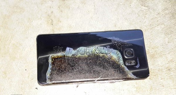 美國所有航班今起禁止三星Note7登機(jī)！關(guān)機(jī)都不行