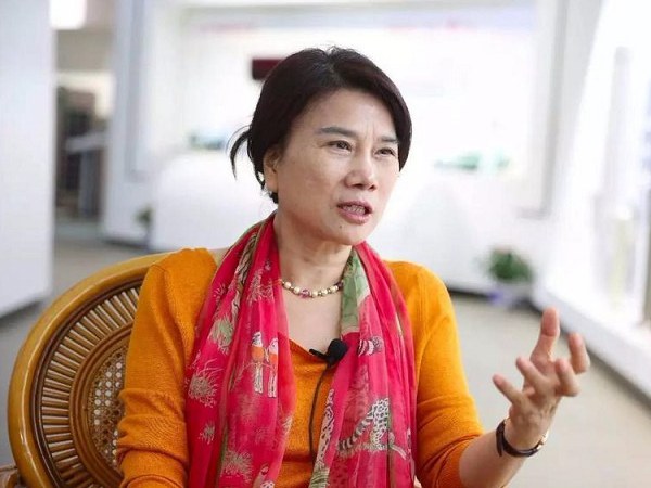 突然被免去董事長 董明珠在格力還能走多遠(yuǎn)？