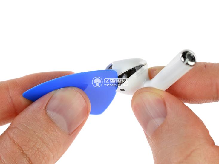 AirPods做工怎么樣 AirPods無線耳機(jī)拆機(jī)圖解評測