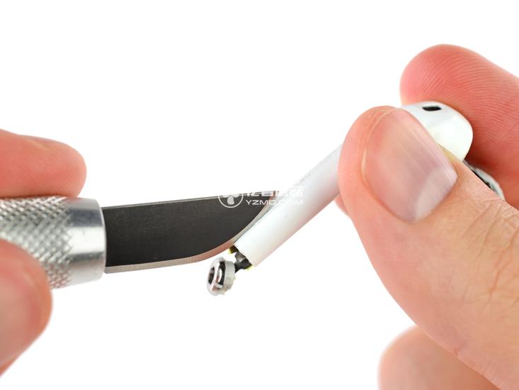 AirPods做工怎么樣 AirPods無線耳機(jī)拆機(jī)圖解評測