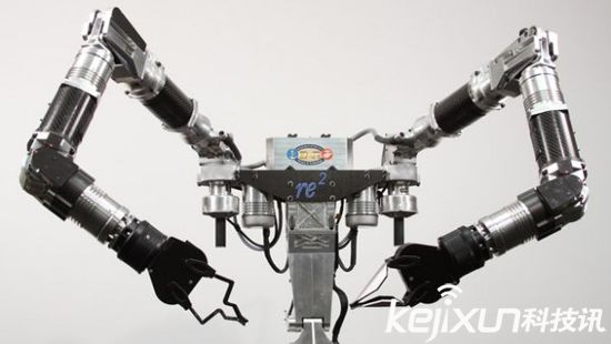 美國海軍研制水下拆彈機(jī)器人 還可維修海上鉆井平臺