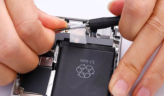讓老設(shè)備換發(fā)新生 蘋(píng)果iPhone6更換電池教程