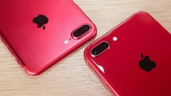 紅色特別版iPhone 8/8 Plus真機(jī)上手圖賞 超高回頭率