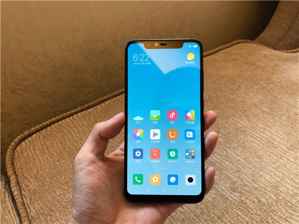 小米8和vivo NEX哪個好？vivo NEX對比小米8透明探索版區別