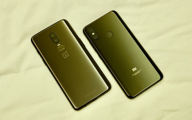 小米8和一加6買哪個好？差價500小米8對比一加6的區(qū)別