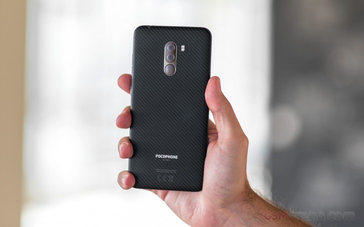小米Pocophone F1評測 當(dāng)今最便宜的驍龍845手機(jī)