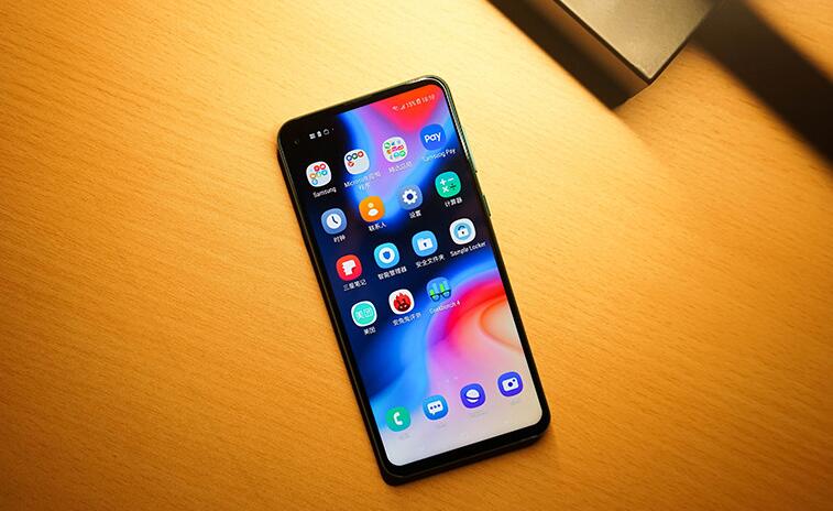 三星A8s配置如何？秒懂三星Galaxy A8s參數配置與圖賞