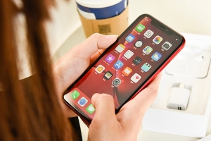 蘋果iPhone XR朗讀屏幕功能怎么用？蘋果手機(jī)文字轉(zhuǎn)語音方法教程