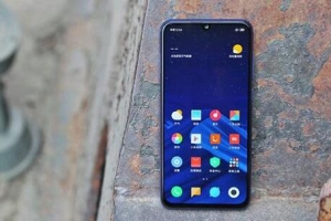 小米9 SE玩吃雞卡不卡？小米9 SE跑分和游戲性能測試